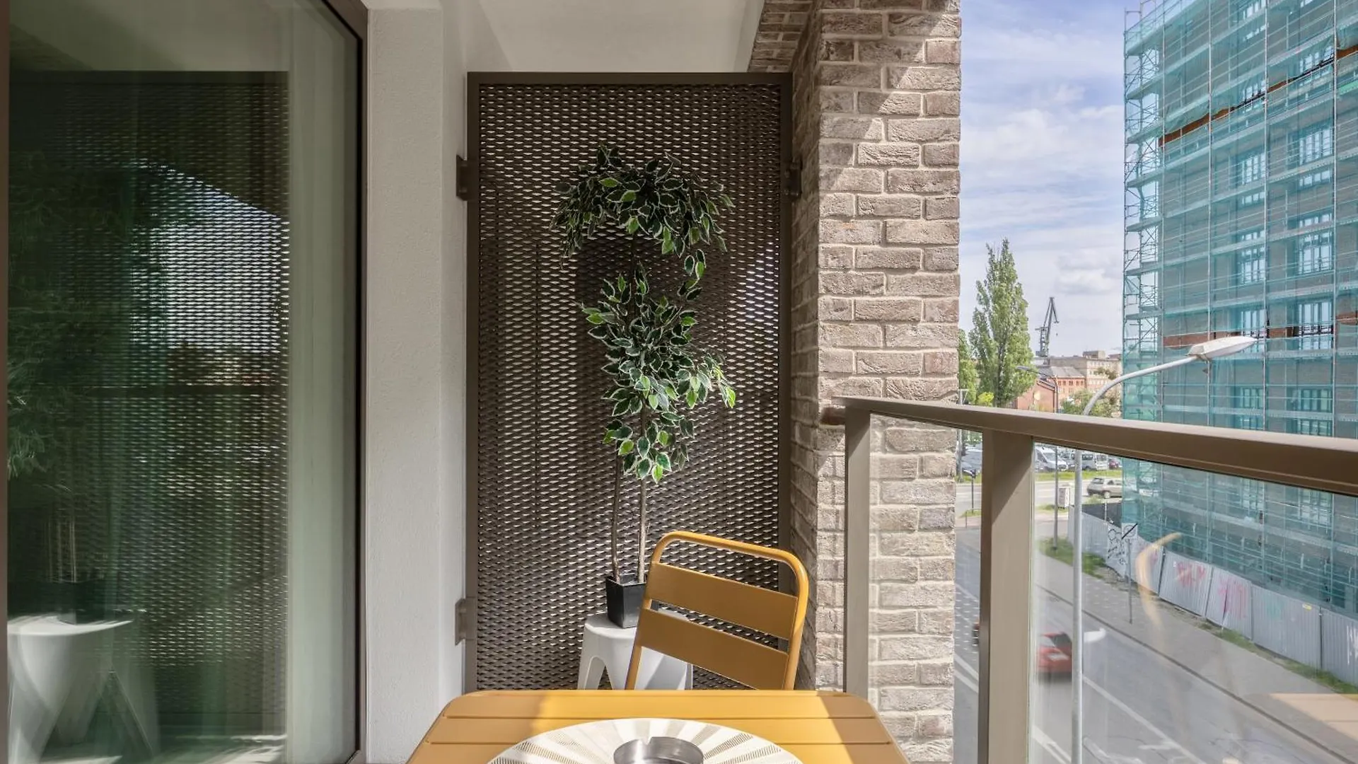 Lily Apart - Gdansk Shipyard View Studios Apartmanhotel