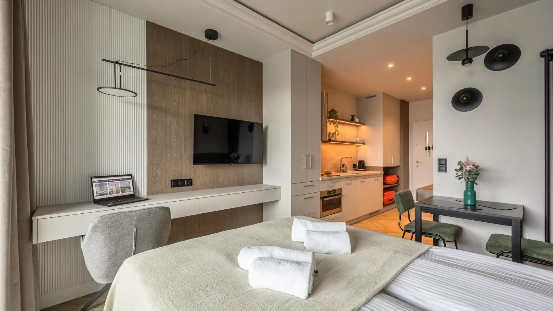 Aparthotel Lily Apart - Gdansk Shipyard View Studios Polen